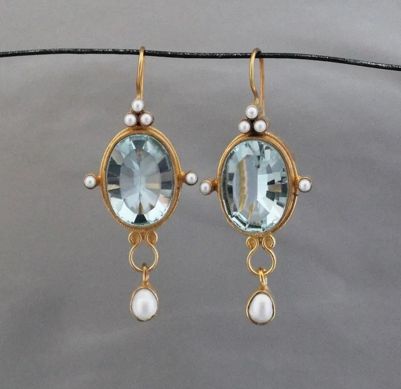 Maylin | Vintage Earrings with Pearl