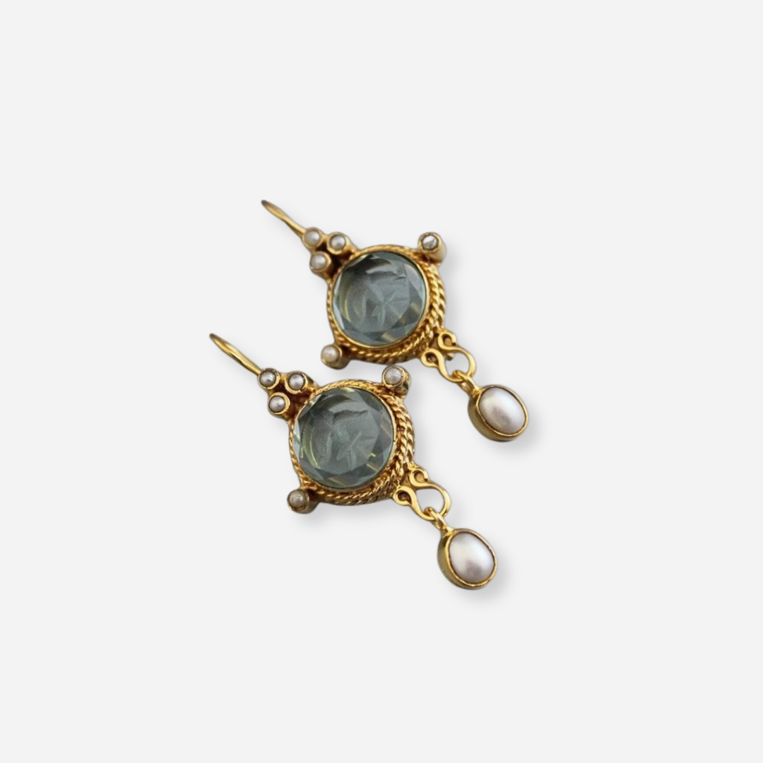 Marena | Vintage Earrings with Pearl