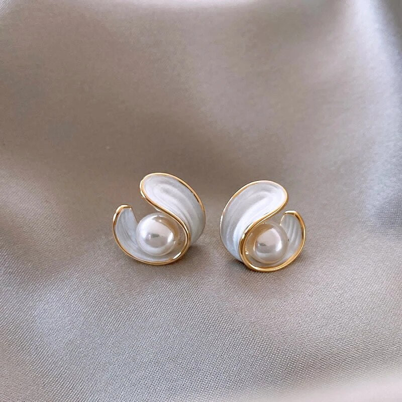 Antoinette | Luxury Earrings with White Opal