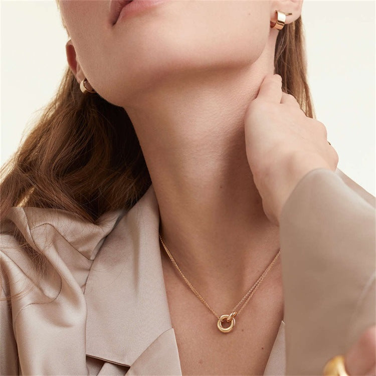 Elodie | Gold-Plated Circle Pendant Necklace