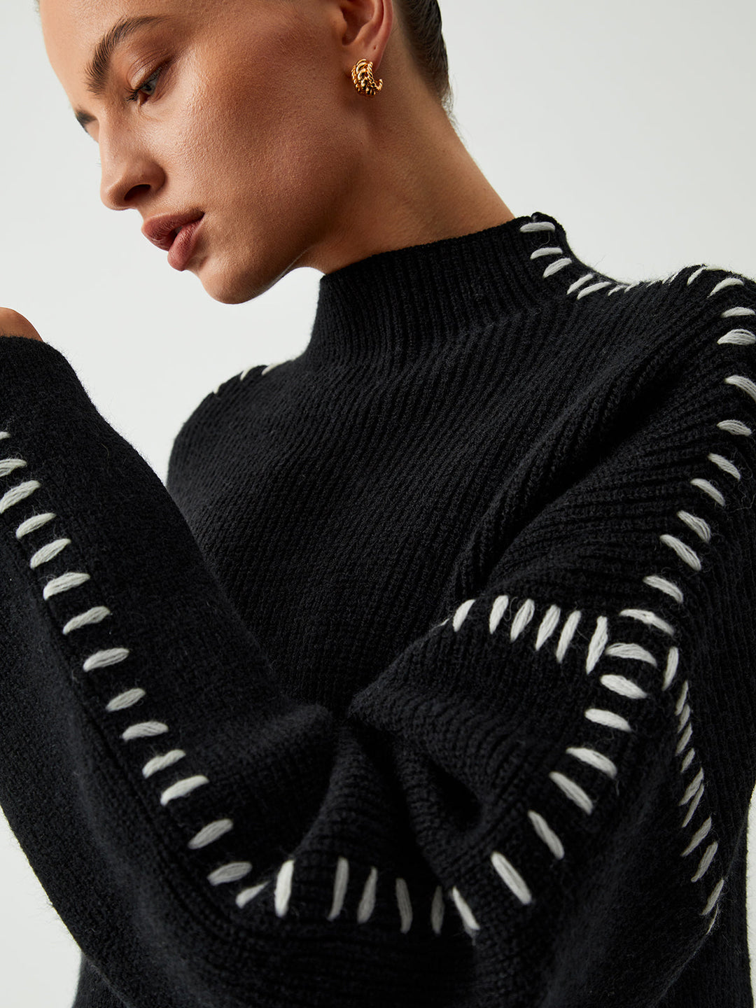 Alma - Turtleneck Sweater with Piqué Details