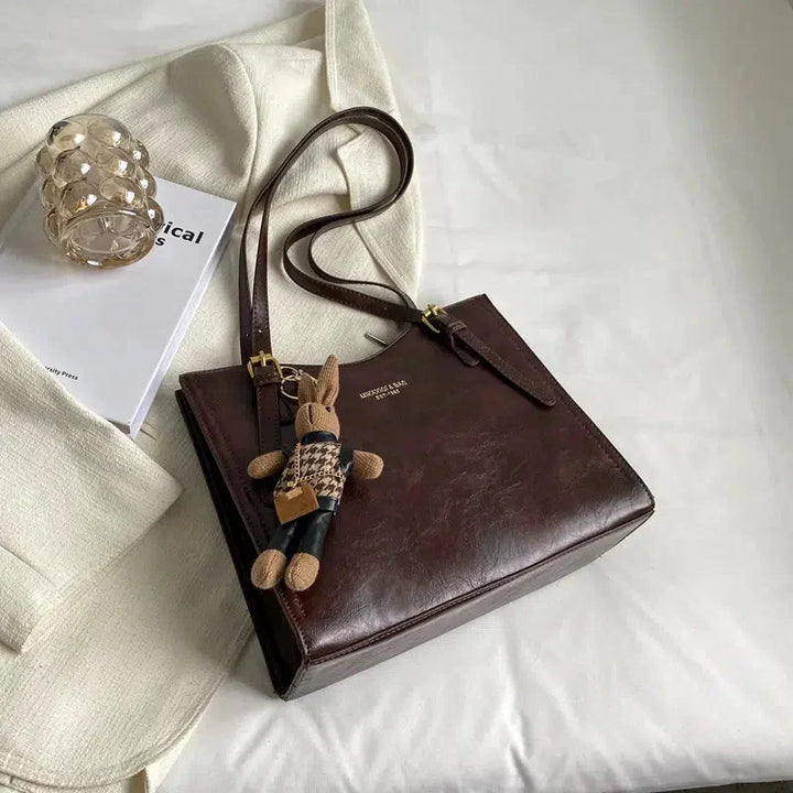 Ella | Classic Shoulder Bag