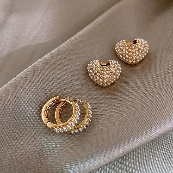 Yuli | Heart Pearl Earrings