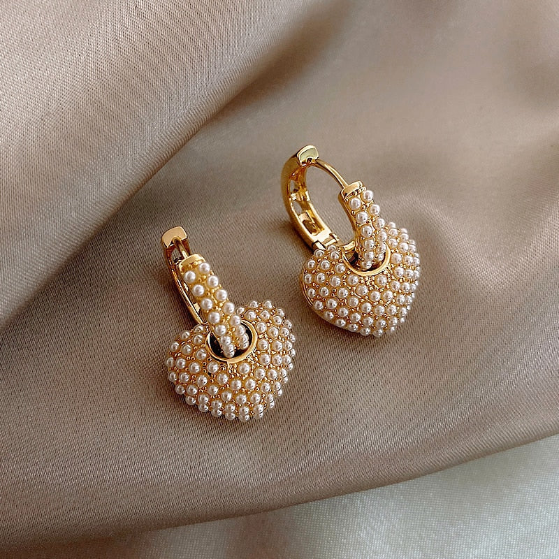 Yuli | Heart Pearl Earrings