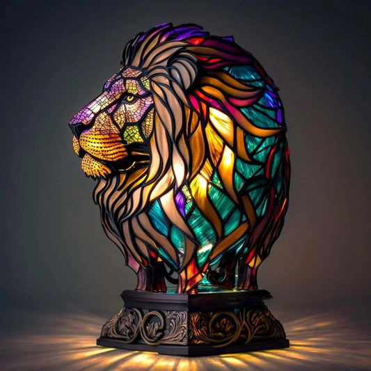 Minette – Magical Lion Lamp in Coloured Glass