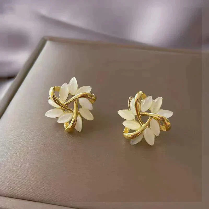 Sonja | Luxury Earrings with White Opal