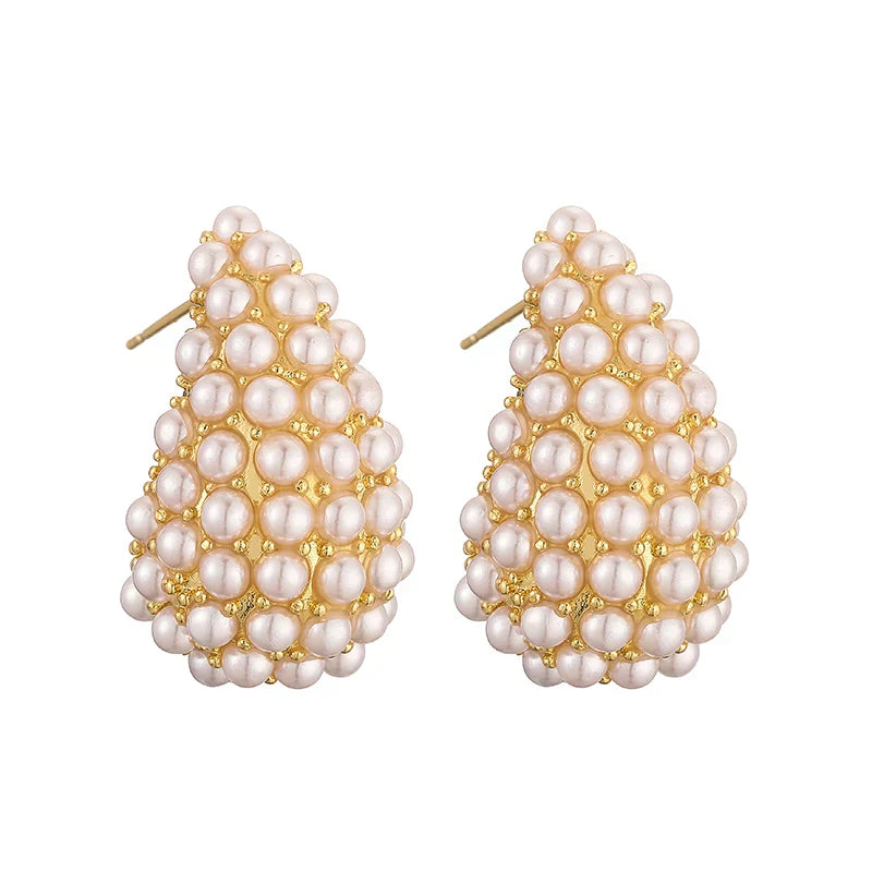 Classic Style | Pearl Earrings