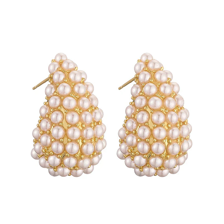 Classic Style | Pearl Earrings