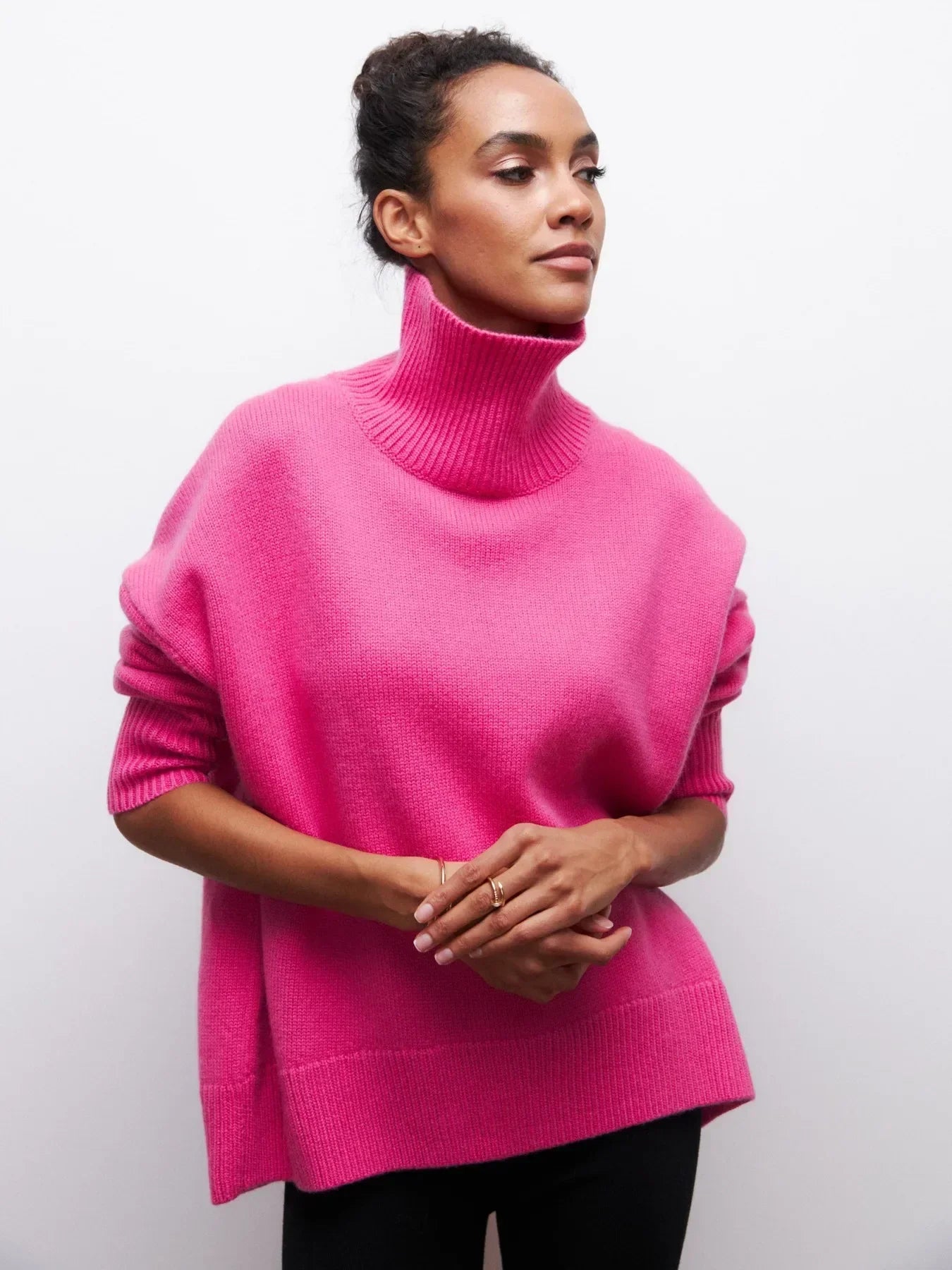Olivia - Turtle Neck Sweater