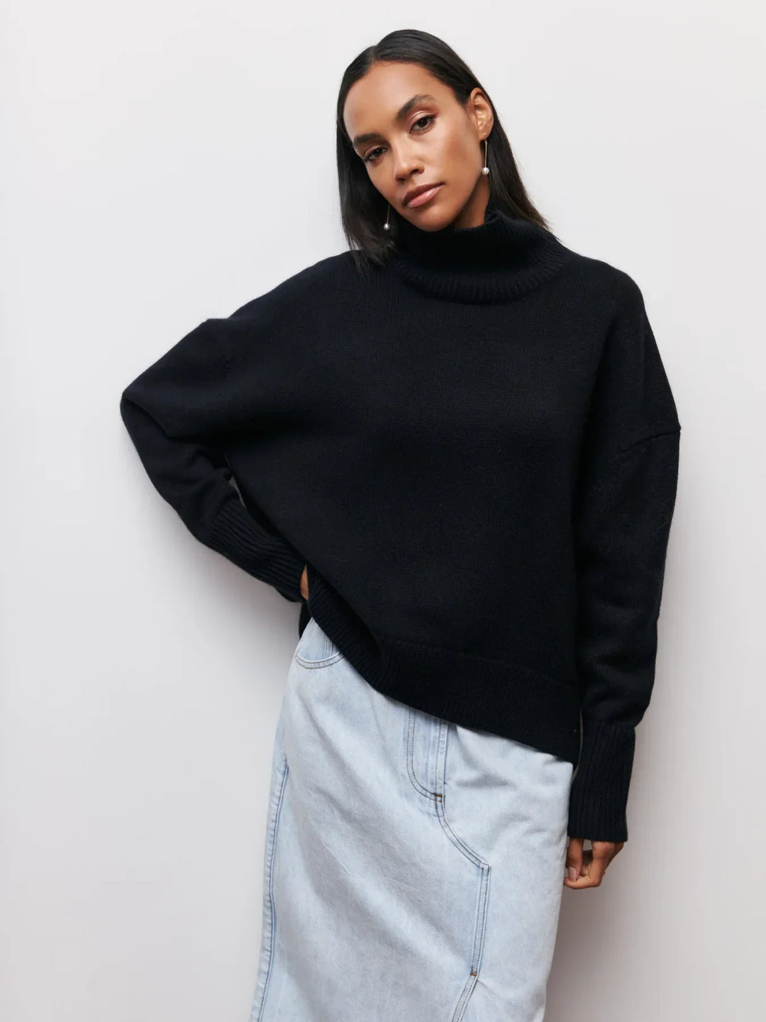 Olivia - Turtle Neck Sweater
