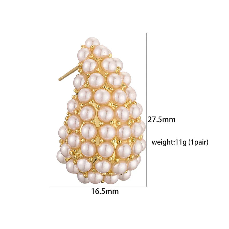 Classic Style | Pearl Earrings