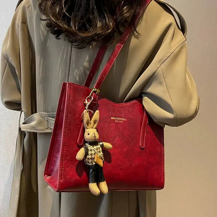 Ella | Classic Shoulder Bag