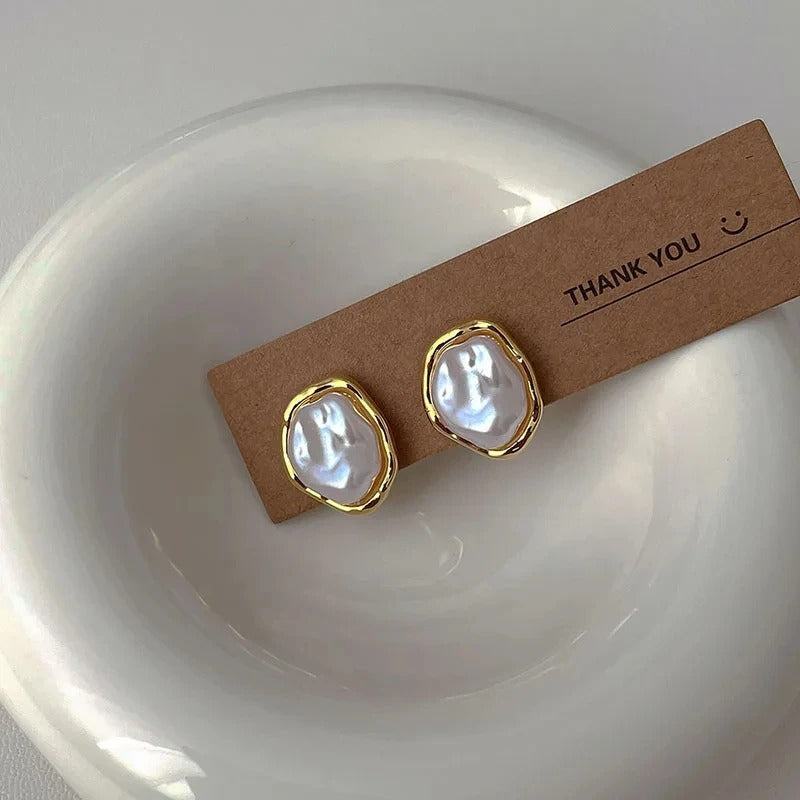 Carmen | Elegant Pearl Earrings