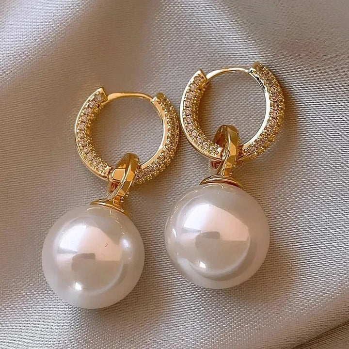 Milla | Elegant Pearl Earrings