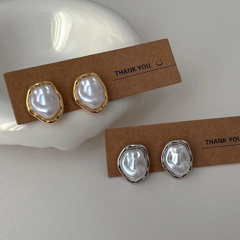 Carmen | Elegant Pearl Earrings