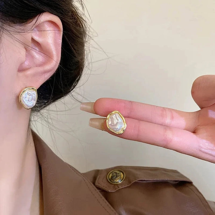 Carmen | Elegant Pearl Earrings